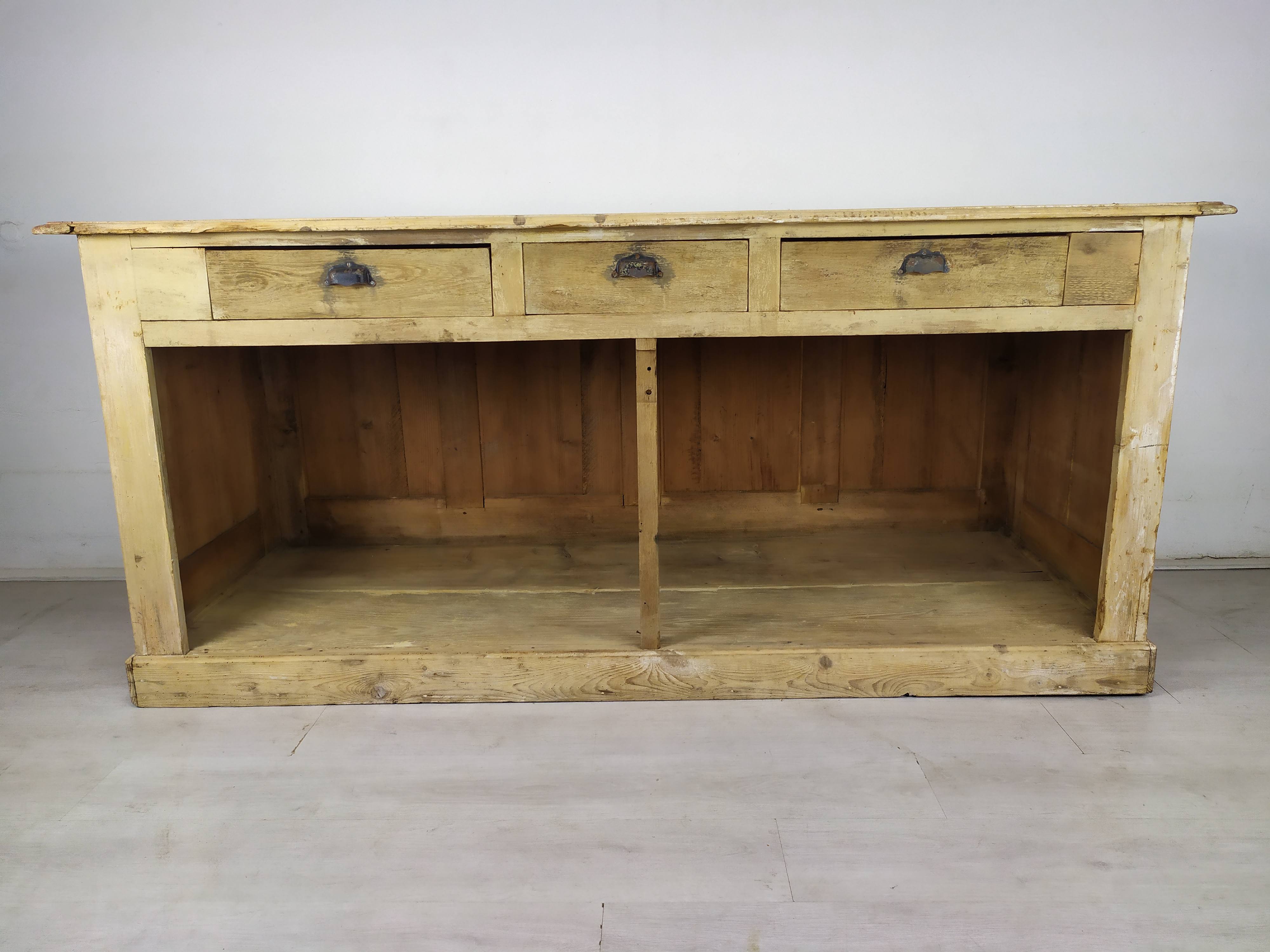 Counter Trade Bank