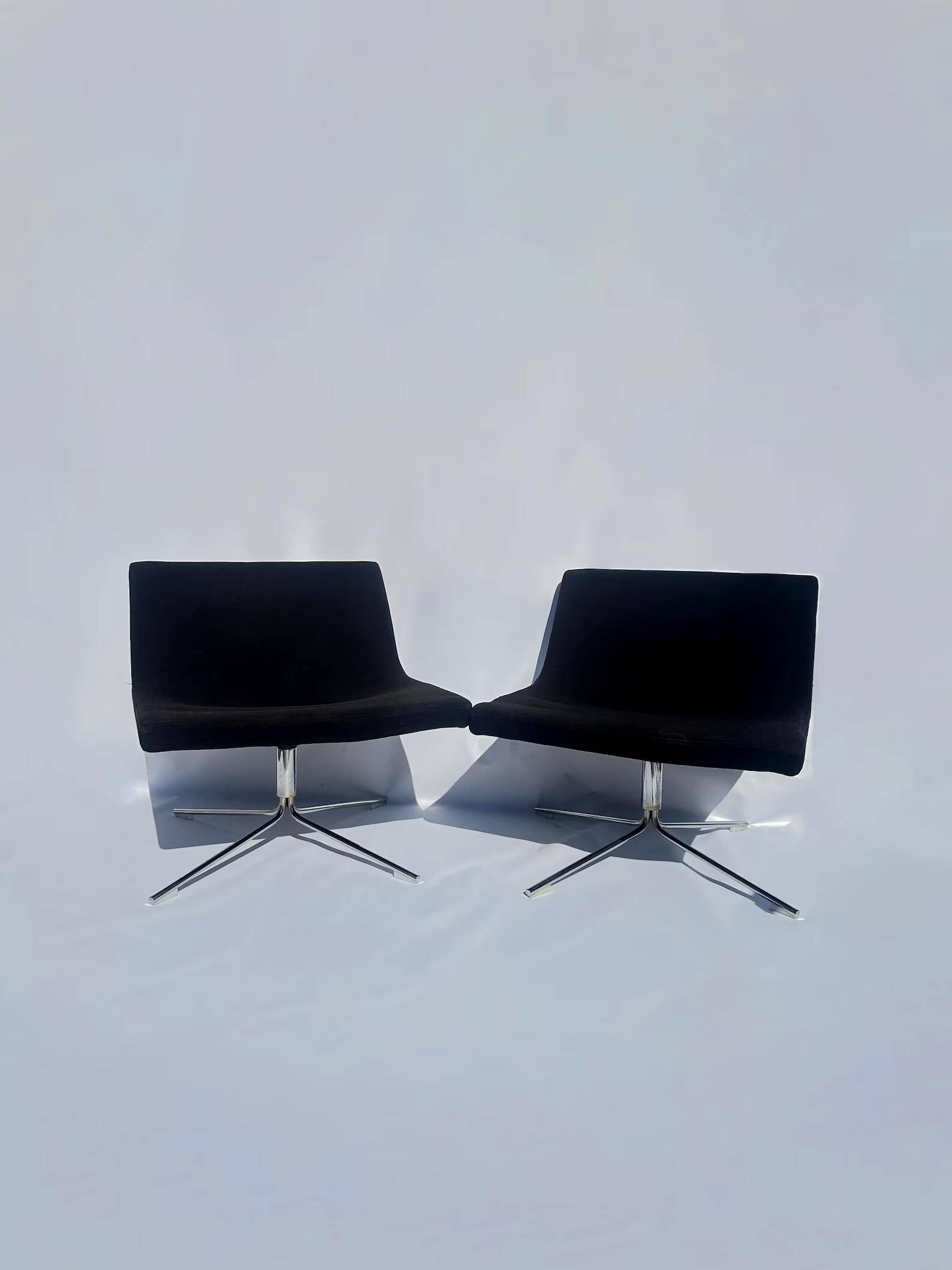 Offecct Bond Lounge Chairs – Design Jean-Marie Massaud
