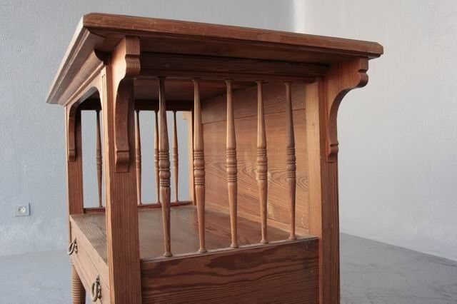 Serving art style new era 1900