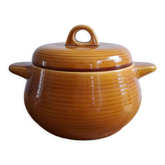 Vintage ochre tureen