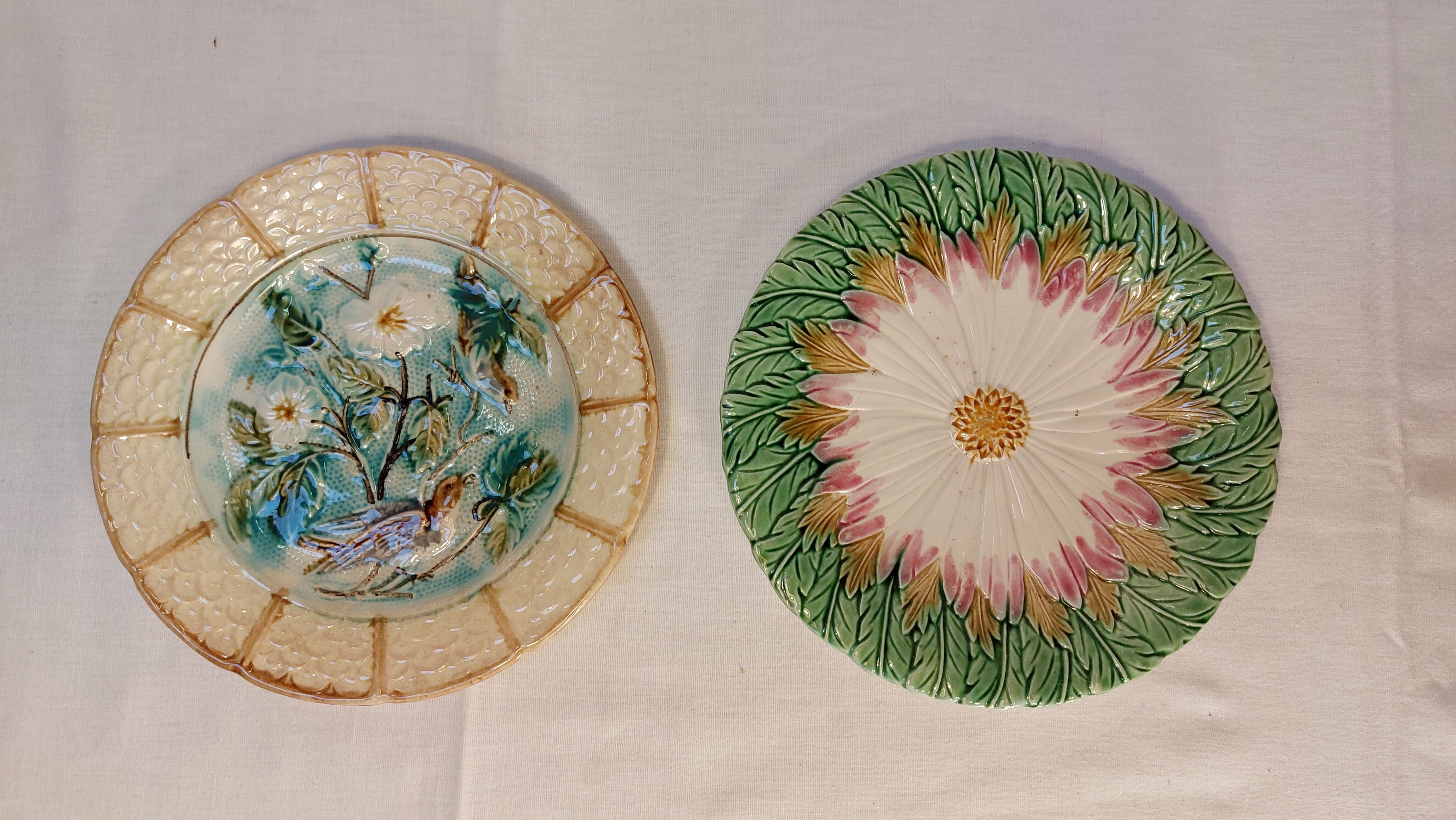 Set of two antique dessert plates in slip