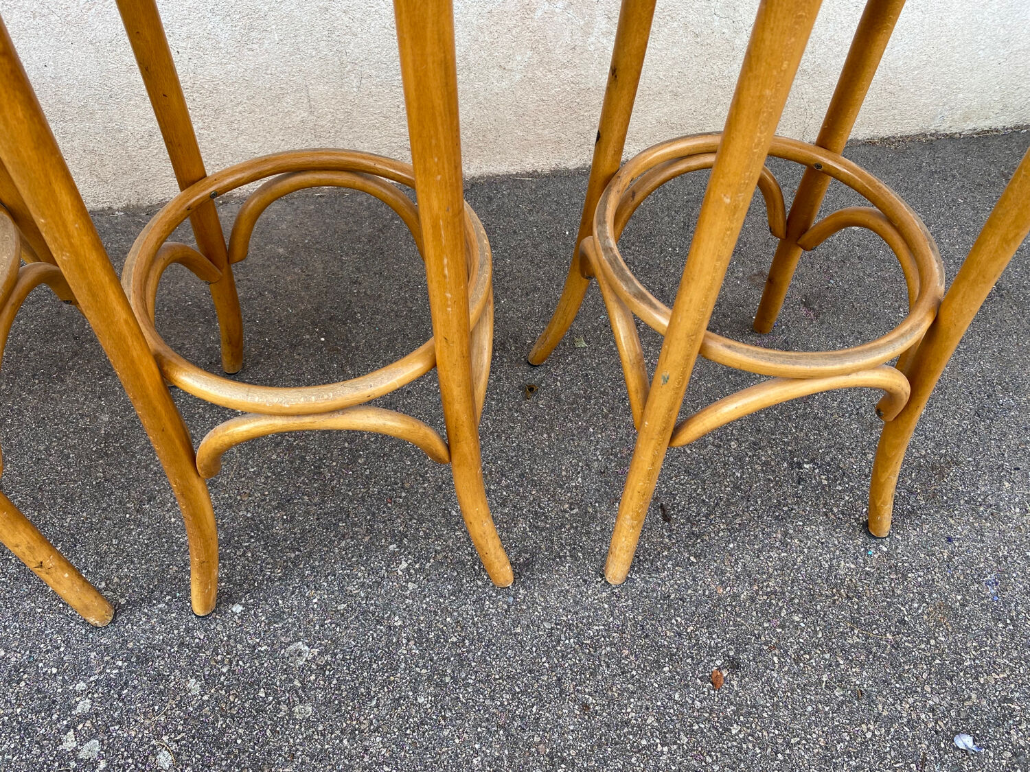 Set of 4 bistro stools