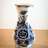Small vase from the Royal Delft workshop Blue.