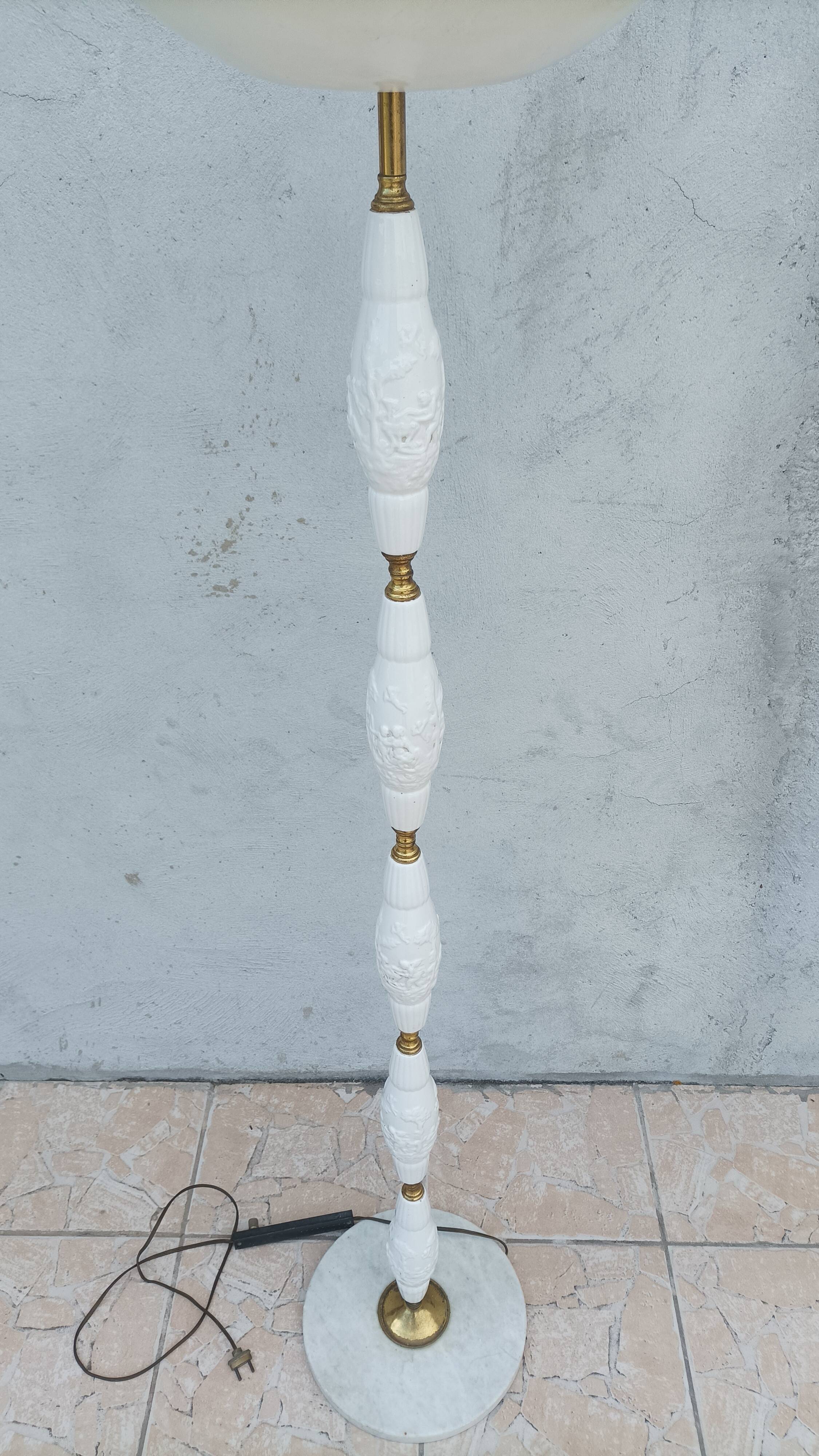 Halogen floor lamp from the 60s in marble ceramic and brass