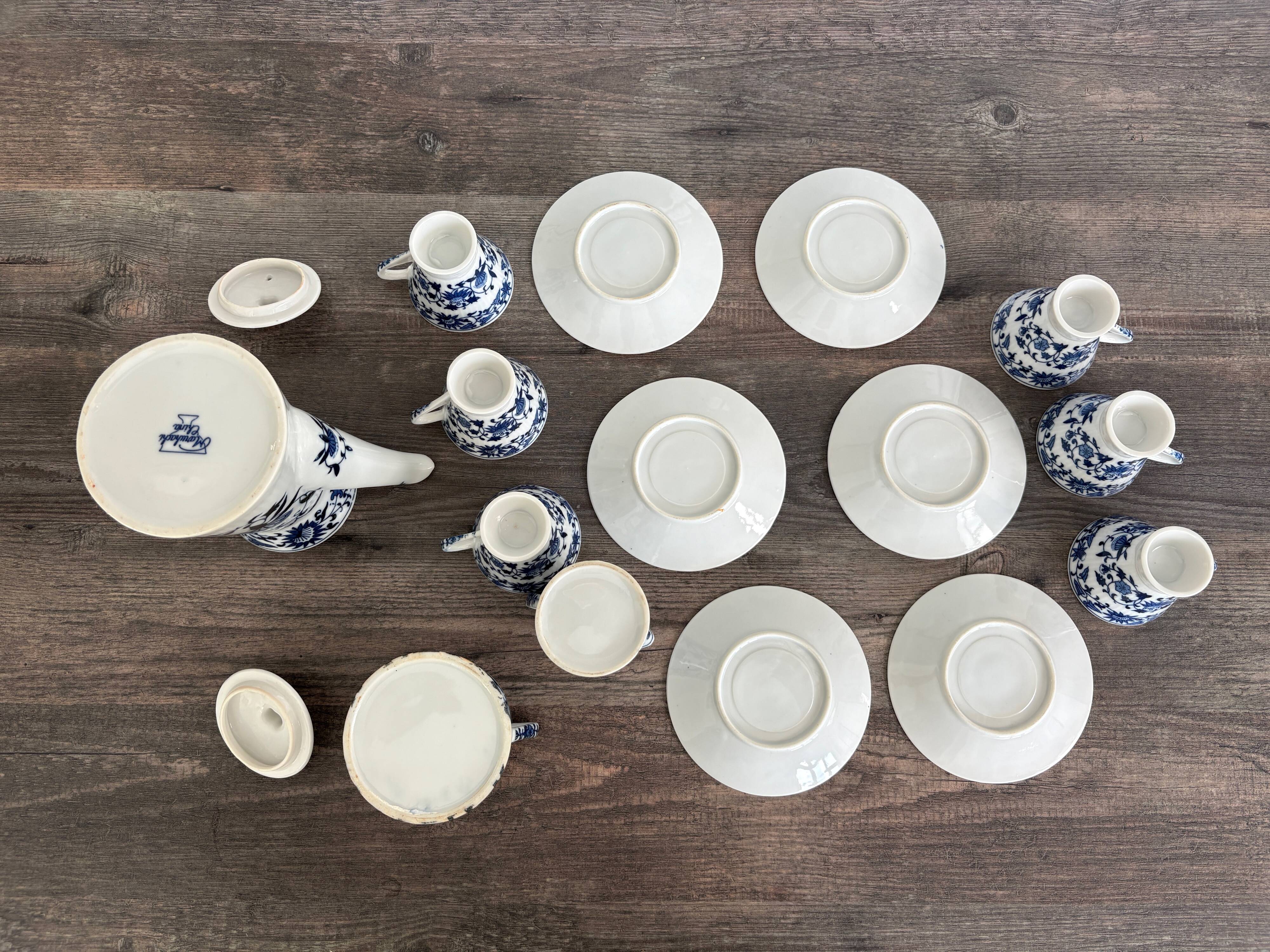 Maruhachi China Vintage Japanese Porcelain Service