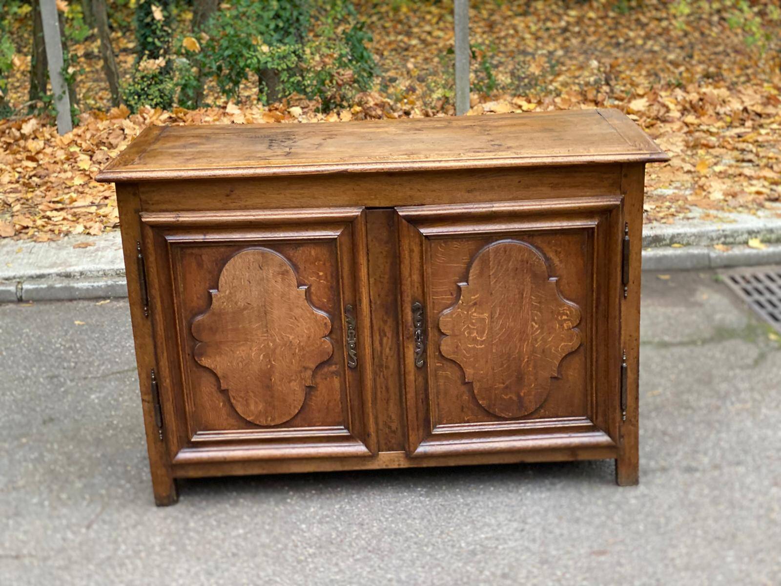 18th Century Solid Oak Farmhouse Buffet