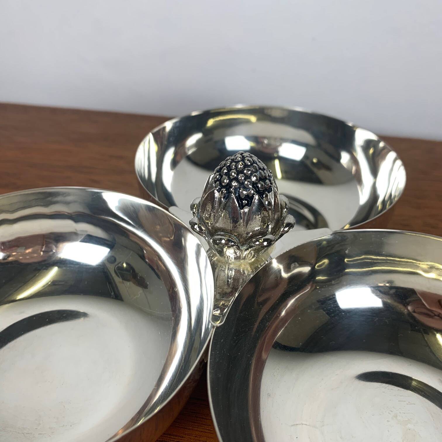 3-compartment silver-plated metal appetizer dish, 1970