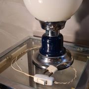 Petite lampe de table ou chevet 1960-70