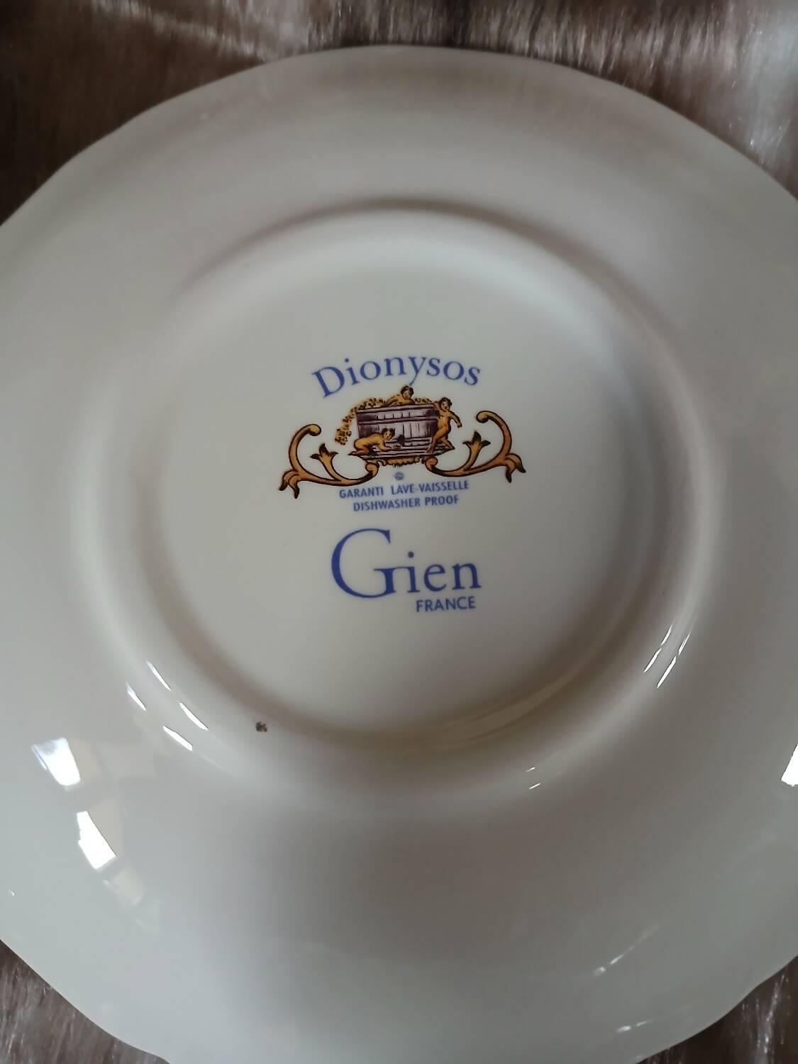 Antique "Dionysus" cup from Gien