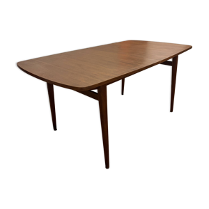 Table scandinave extensible