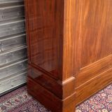 Library in mahogany period directory