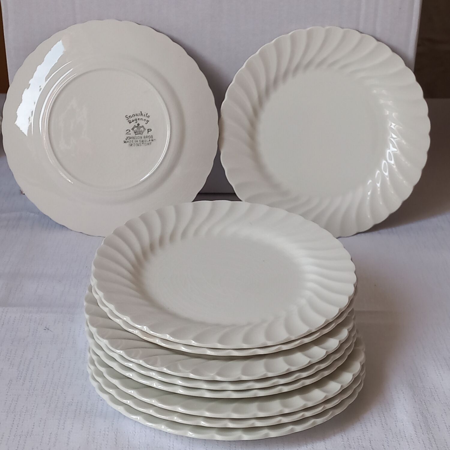 Snowhite Regency Johnson Bros Plates