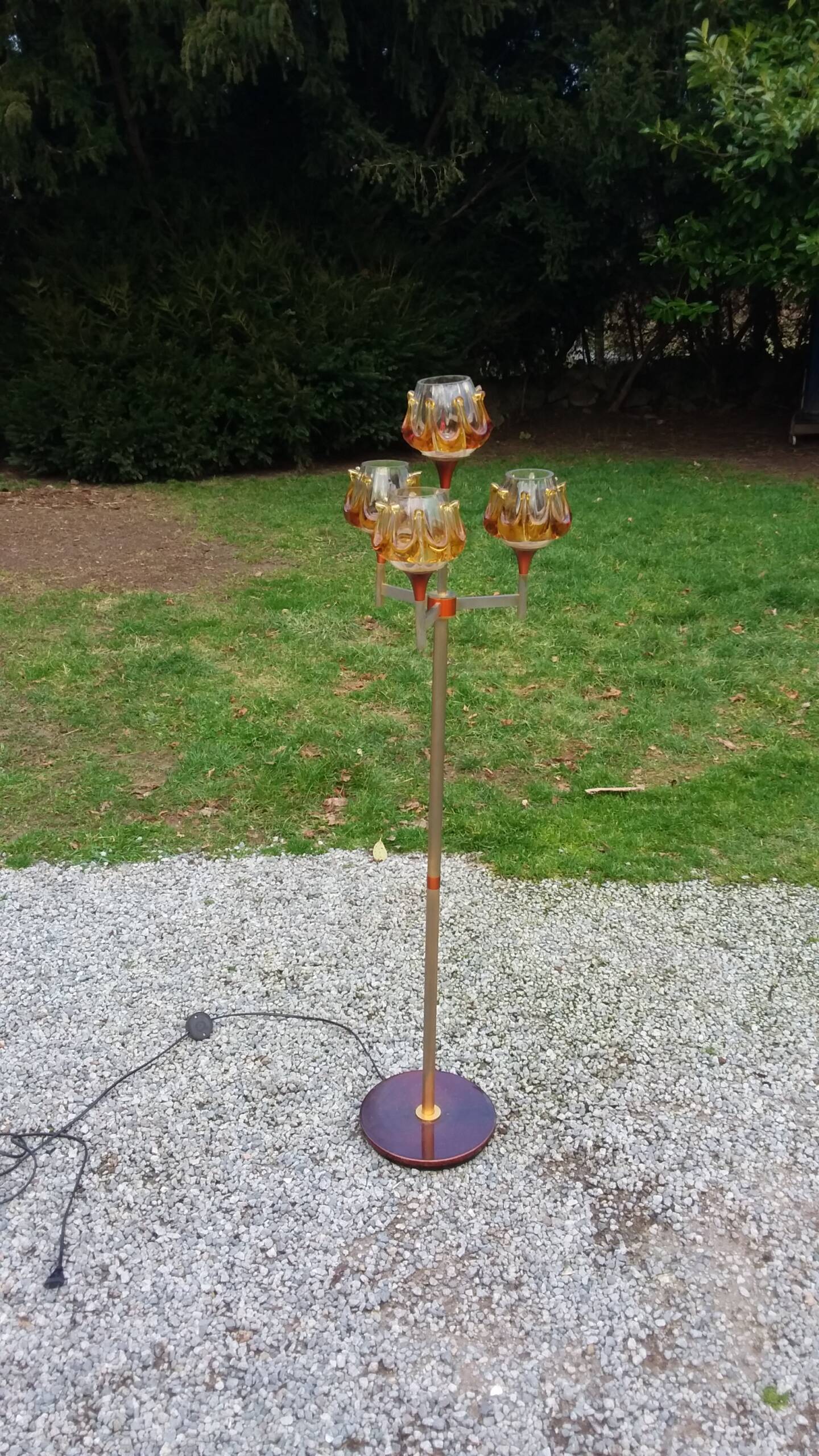 1970s design floor lamp in gold and orange chrome metal with 4 glass tulips