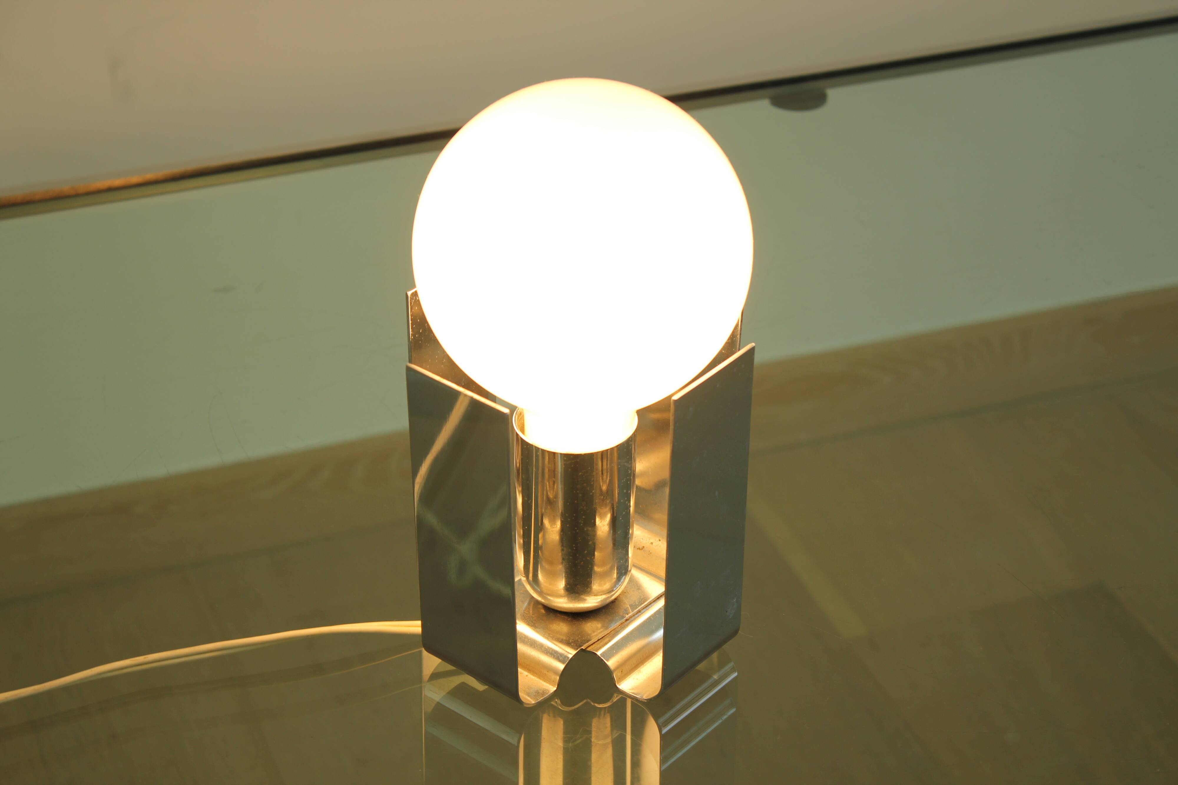 Lampe de table Biglia de Claudio Salocchi pour Lumenform