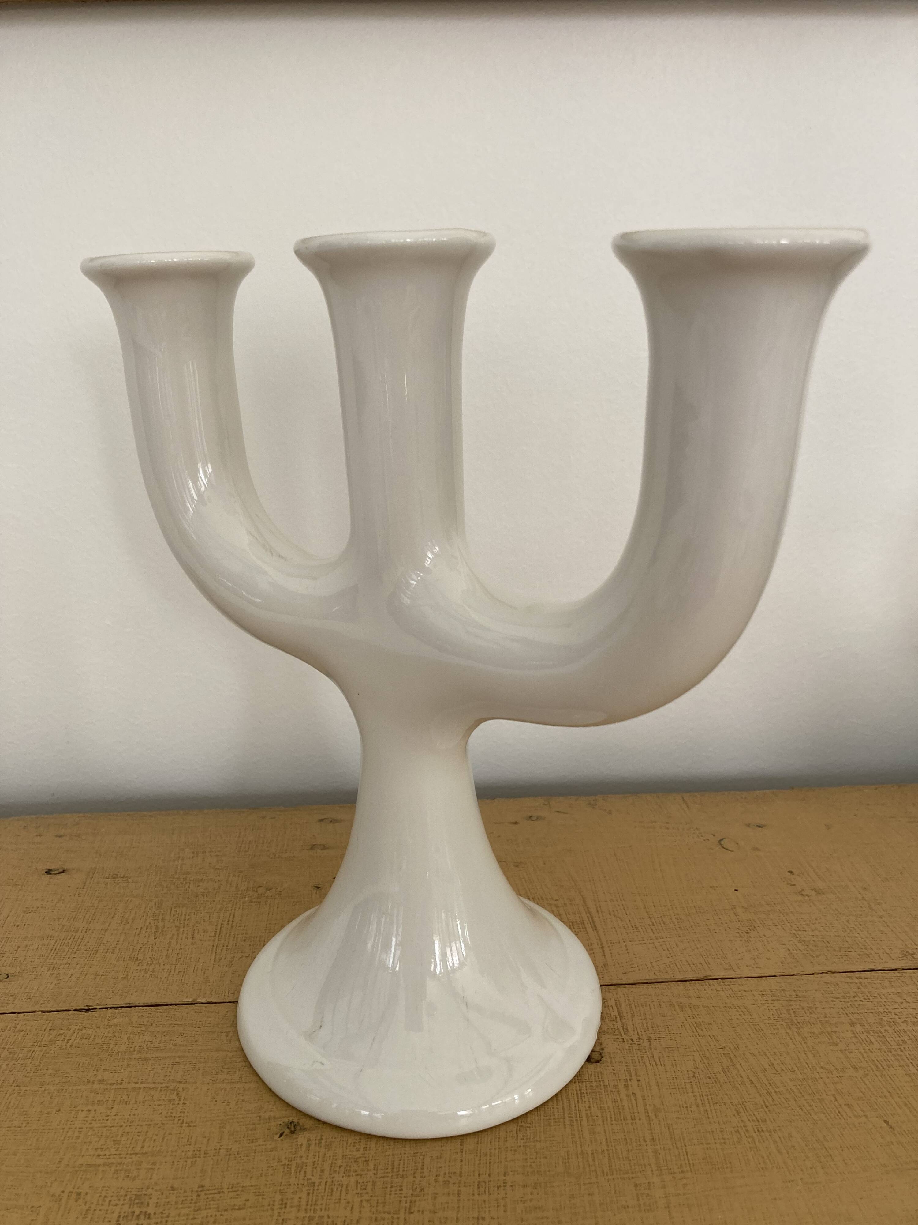 Scandinavian candlestick 3 lights white ceramic