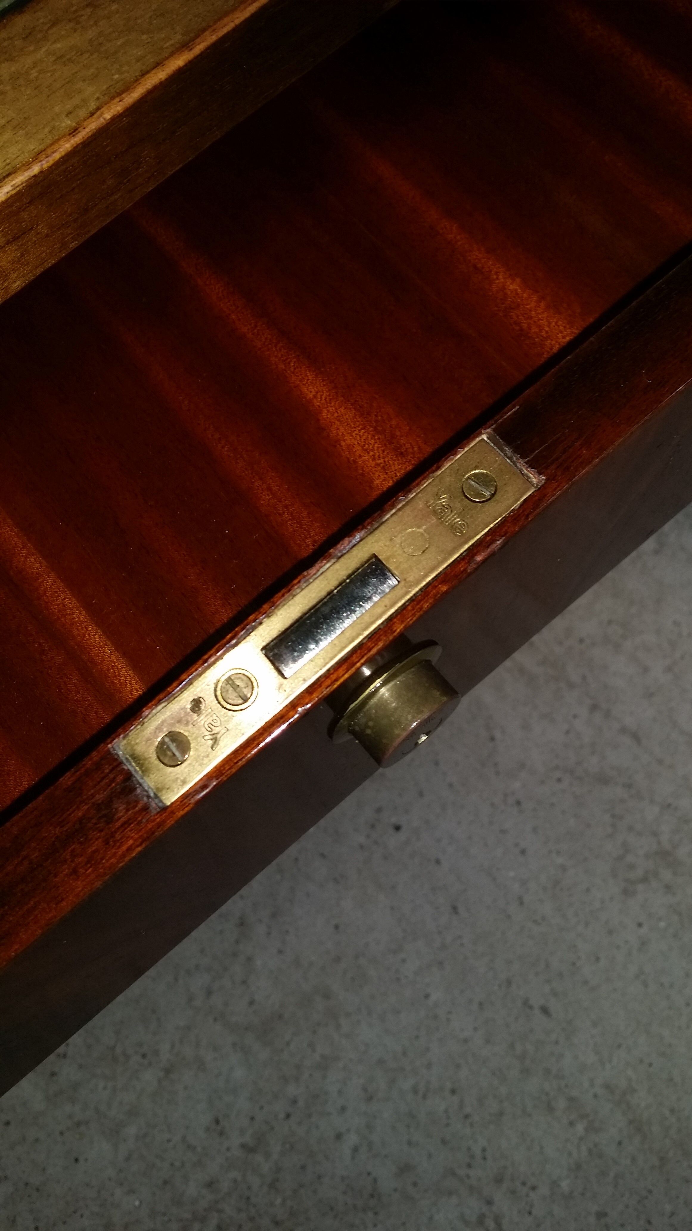 Bureau cuir anglais acajou