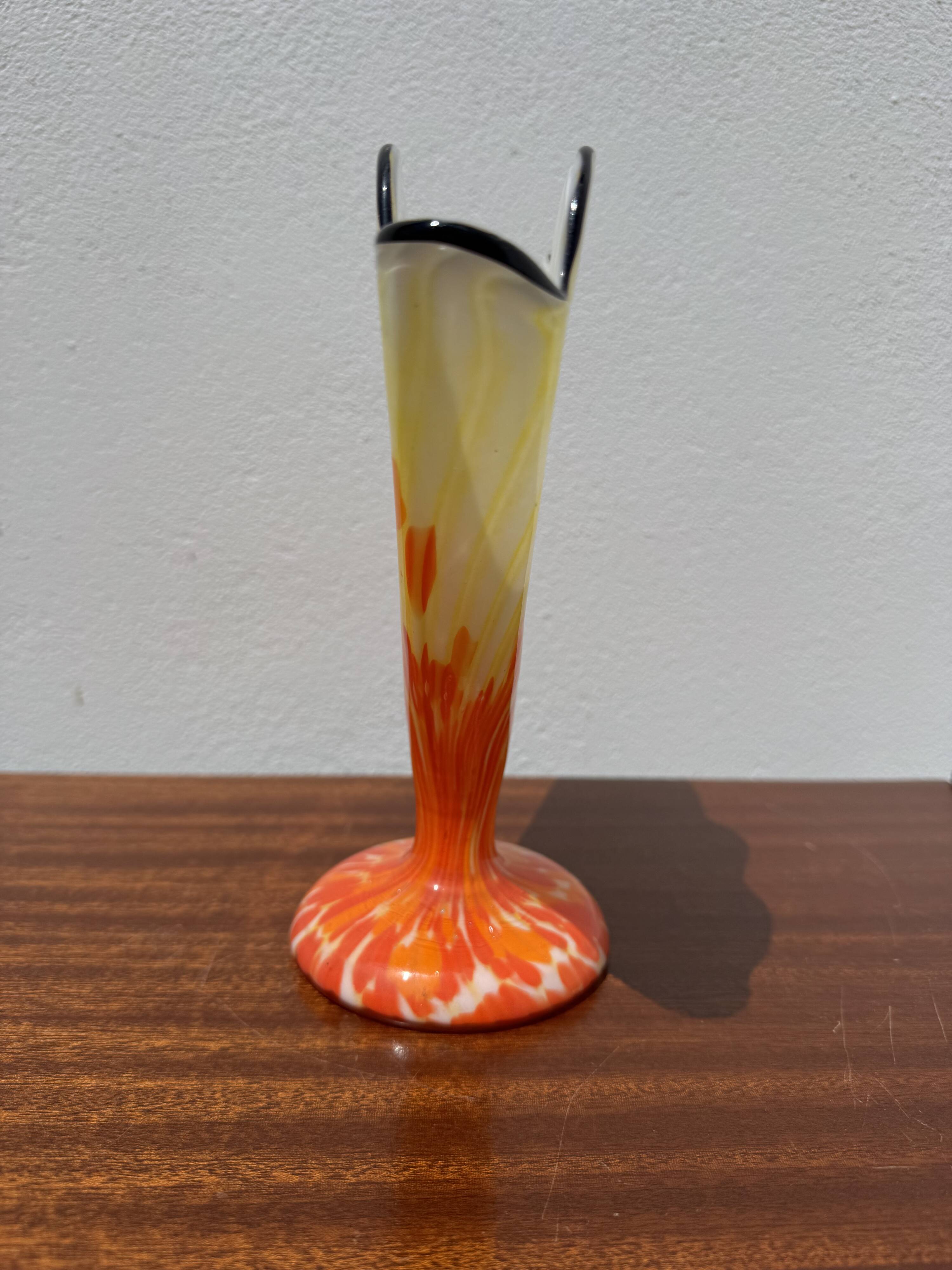 Vase éventail Franz Welz Art Déco