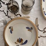 Service of flat plates Boch Keramis La Louvière Belgium for 19 settings.