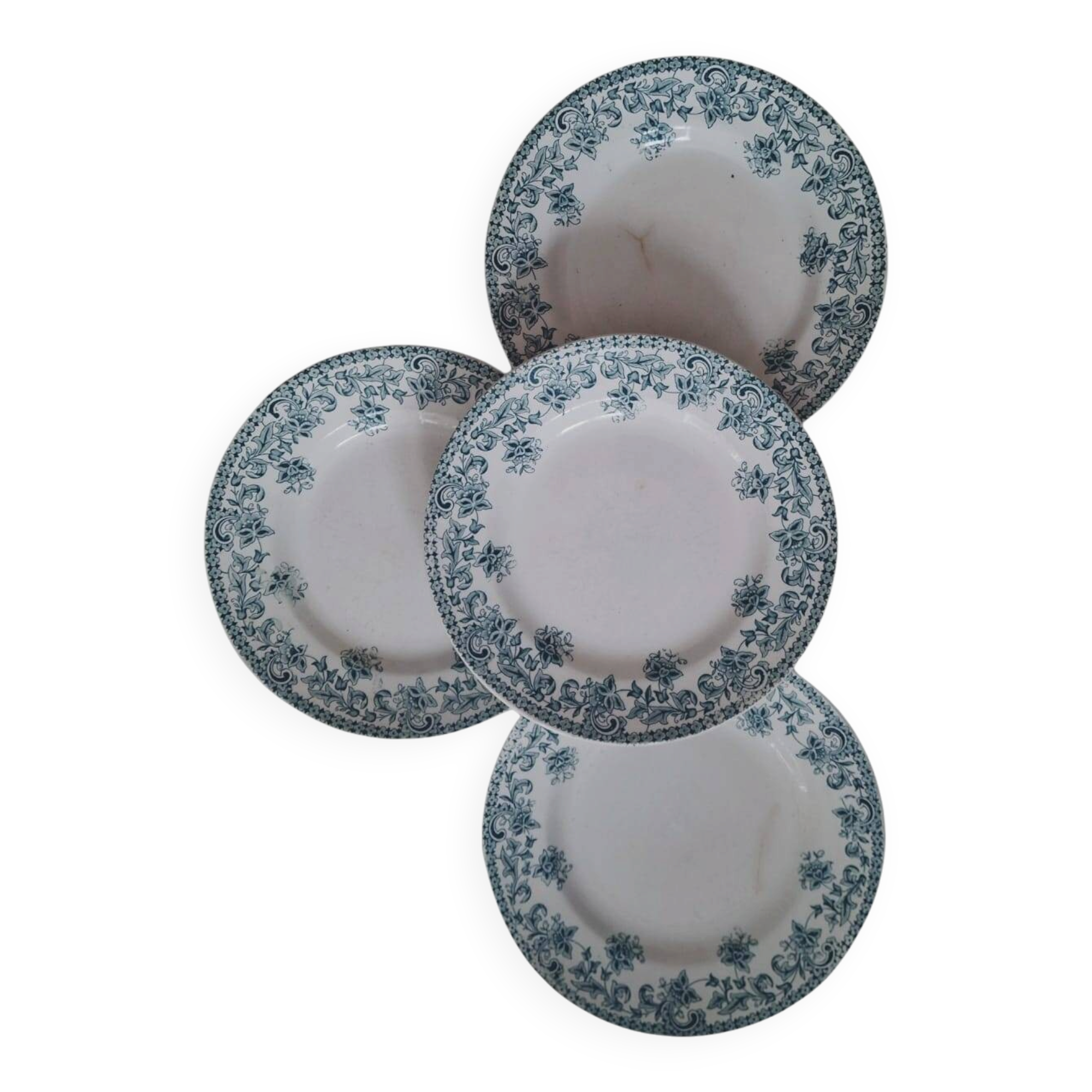 Lot de 4 assiettes anciennes en Terre de Fer de Saint-Amand, modèle "Jane"