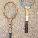 Lot 2 tennis rackets