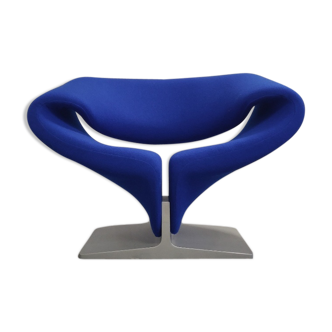 Pierre Paulin Ribbon chair by Artifort