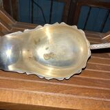 Saucière à pieds argentée