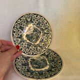Set of 2 small plates Dutch earthenware Maestricht