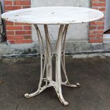 Old garden round table