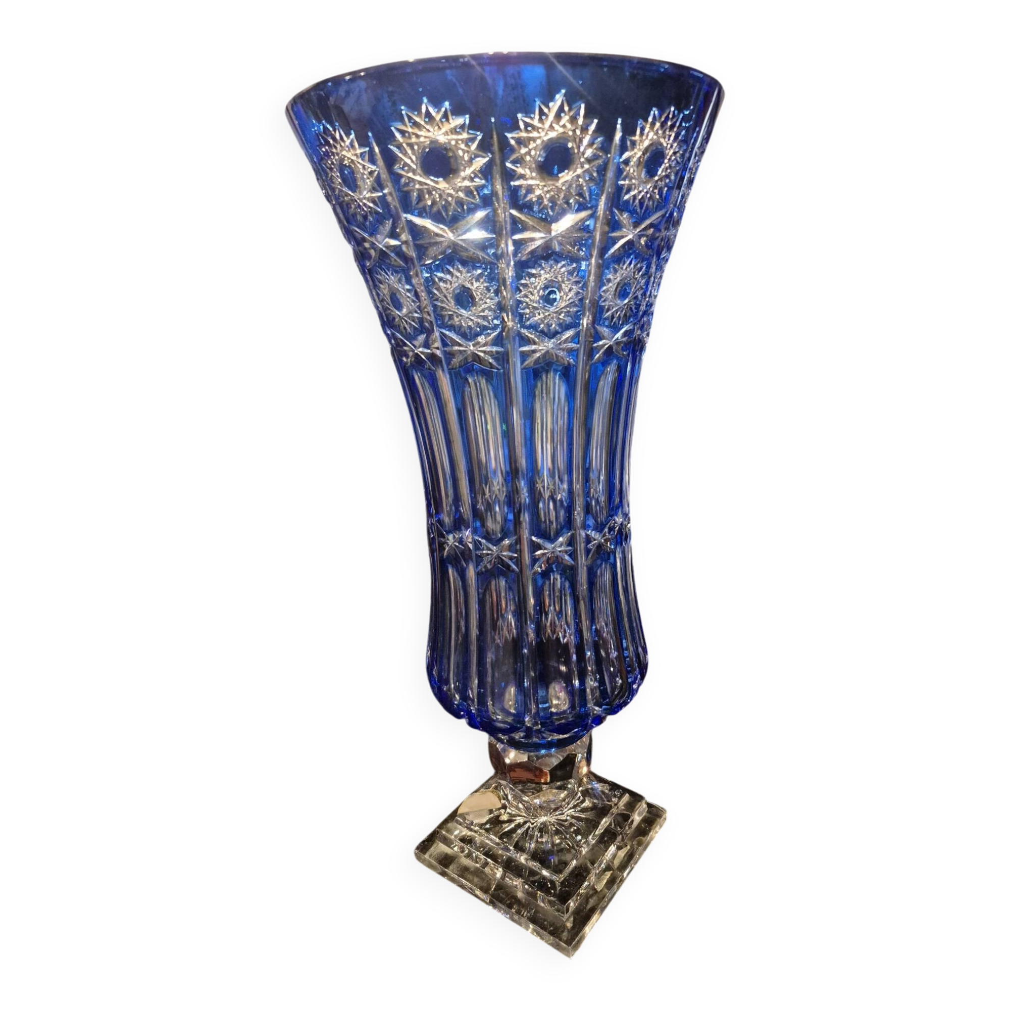Blown crystal vase 24% lead oxide. The Dukes of Lorraine.