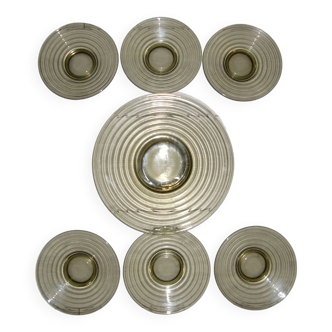 Tray service + 6 small “vinyl” style dessert plates/year 70