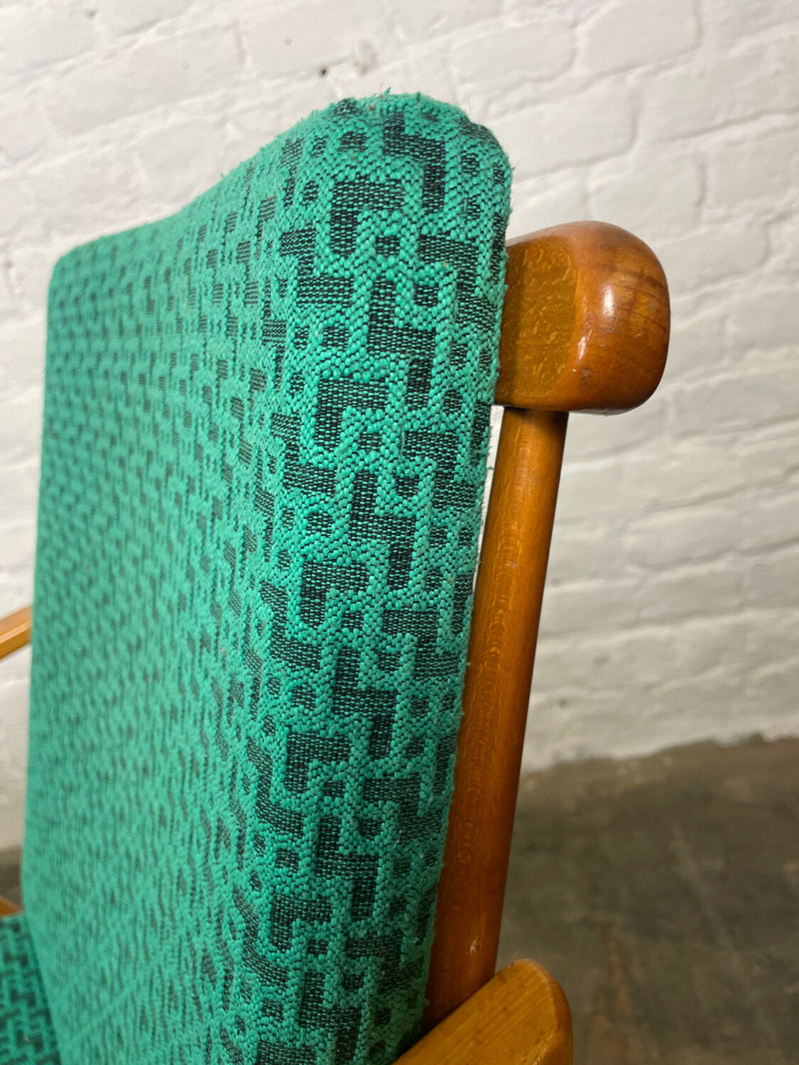 Paire de fauteuils boomerang par Ton 1960