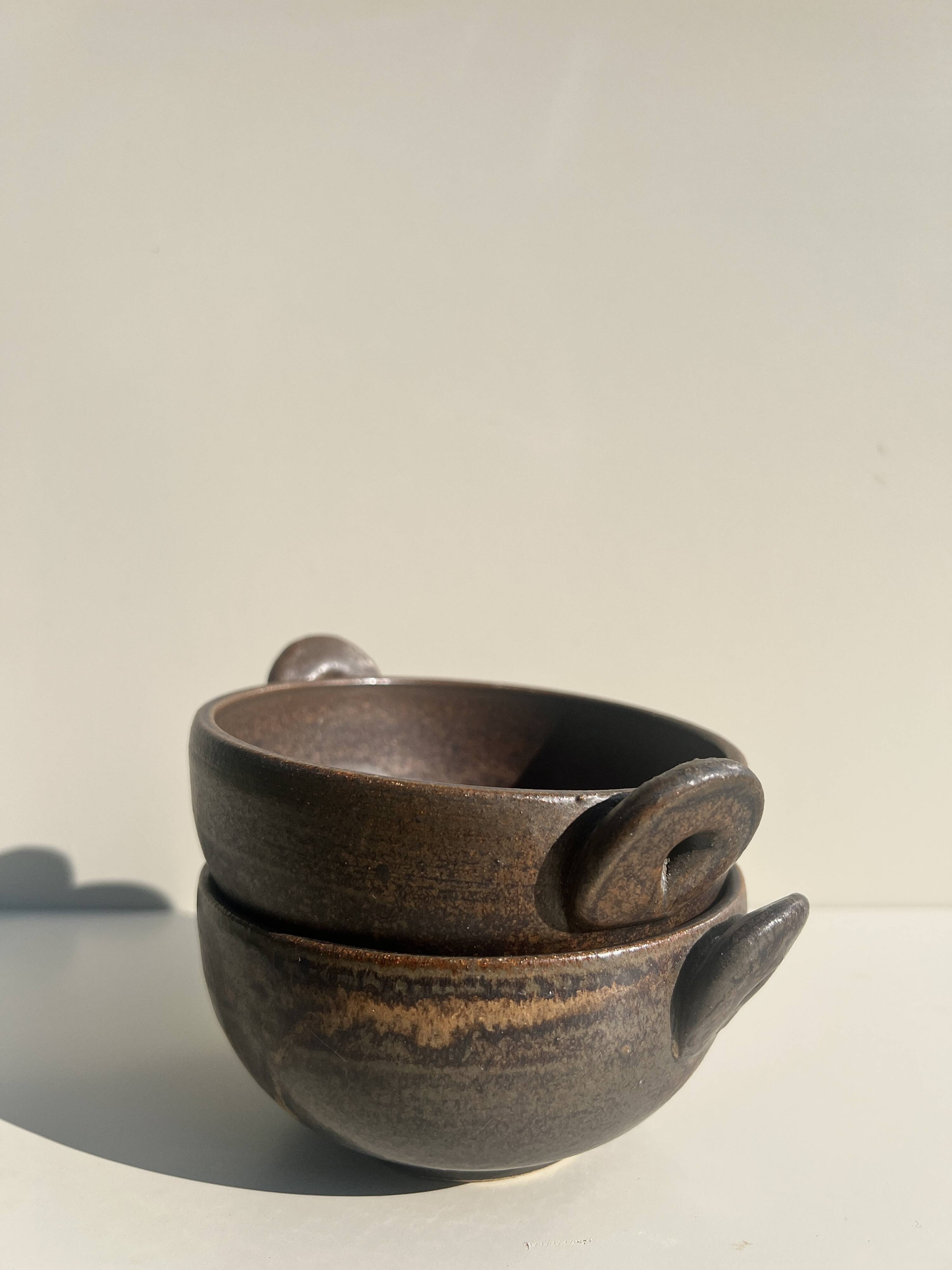Pair of 2 handmade stoneware bowls, 20th century
