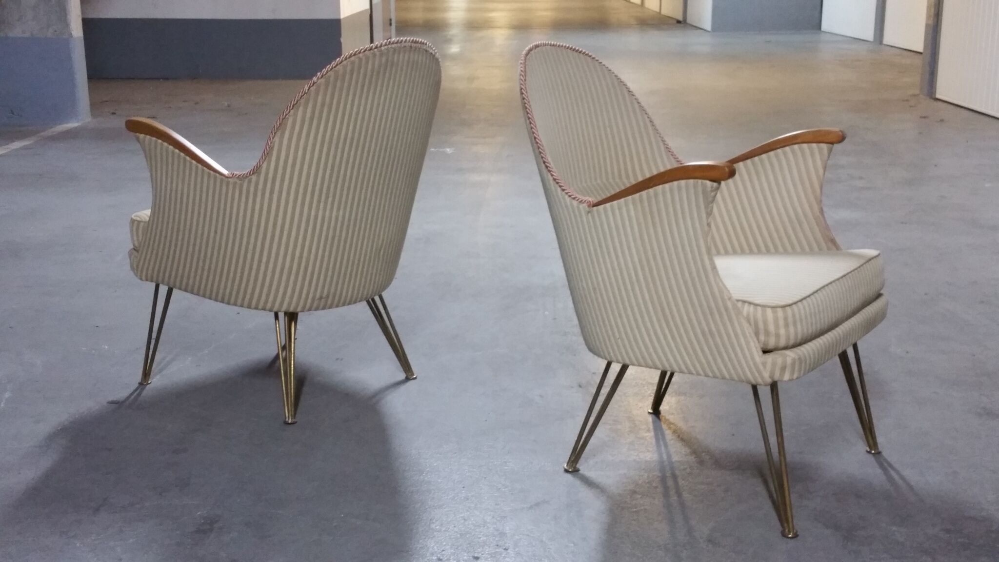 Paire de fauteuils années 50/60