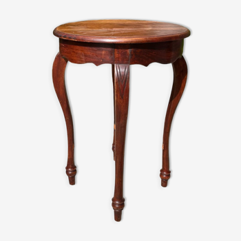 Antique wooden pedestal table
