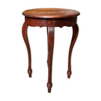 Antique wooden pedestal table
