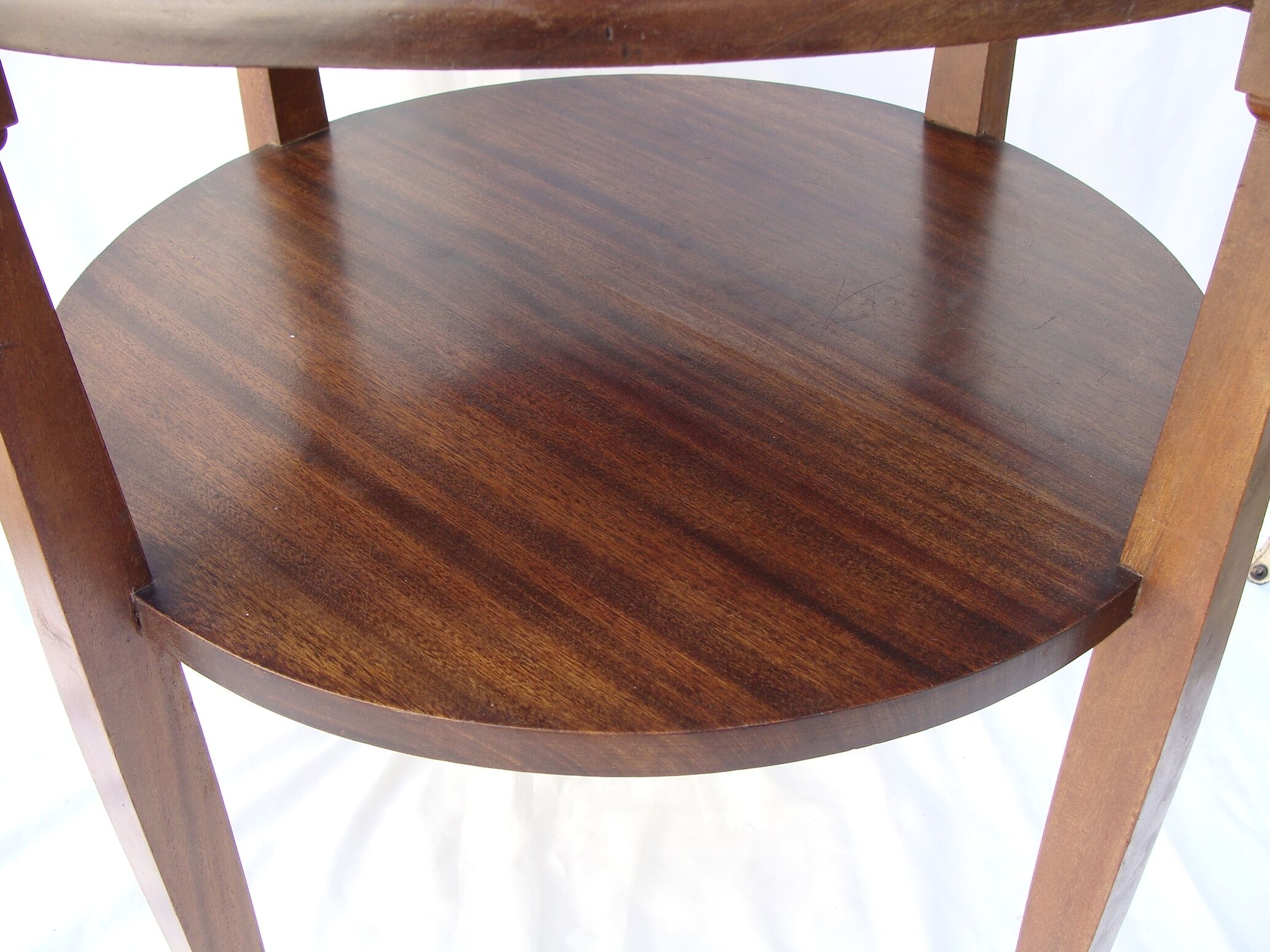 Pedestal 1930 with 2 trays