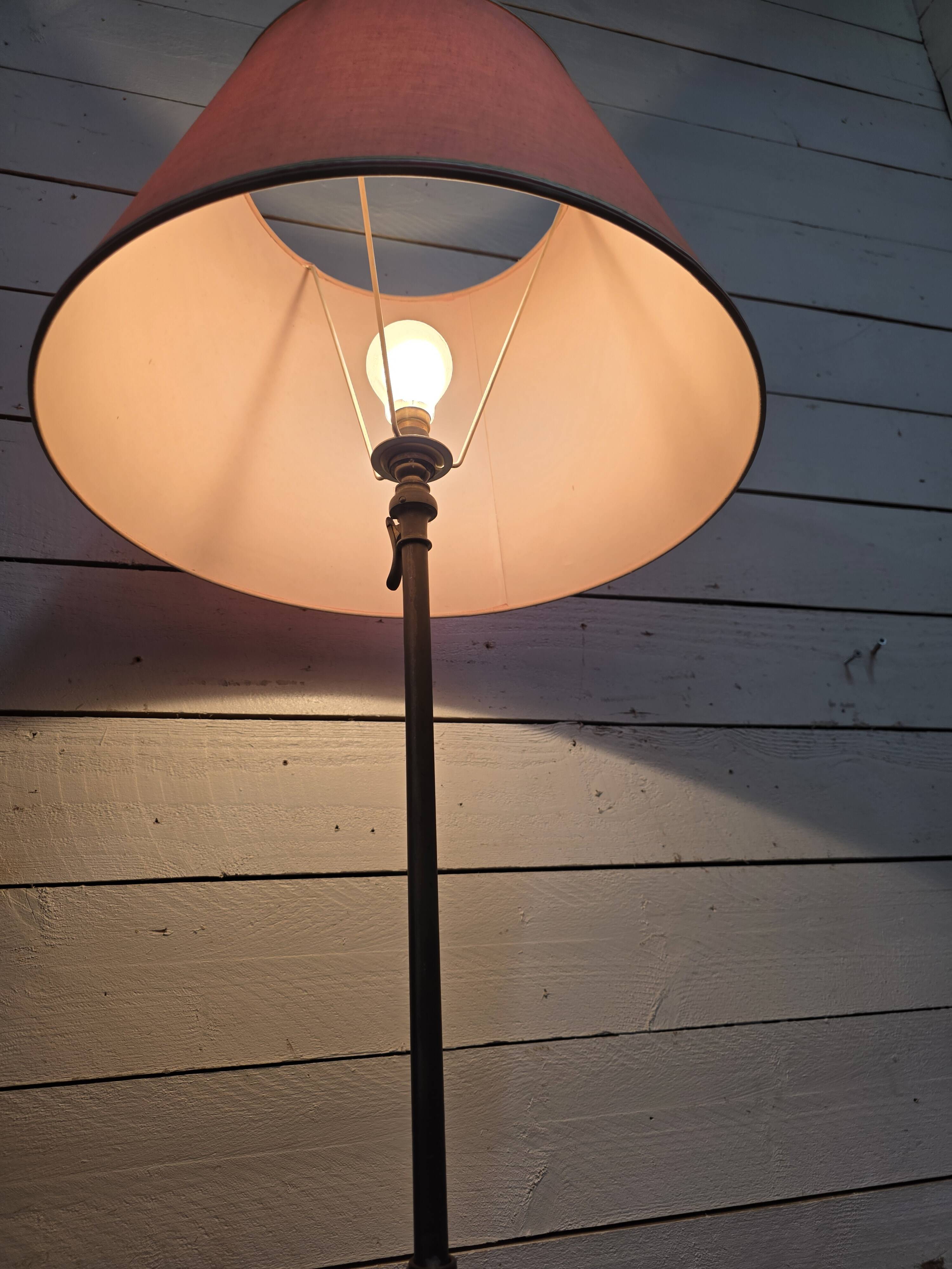 Napoleon III floor lamp in bronze and brass