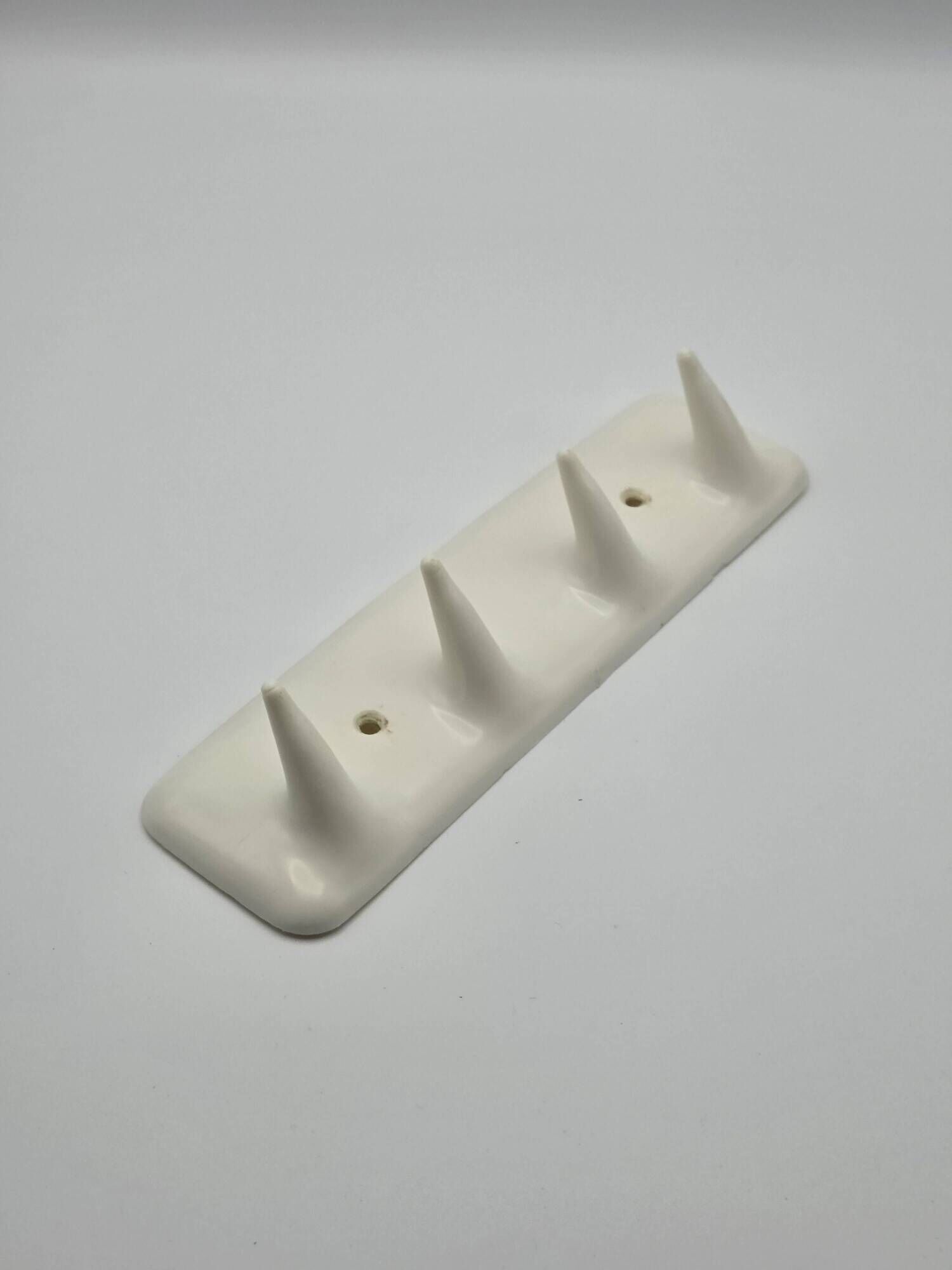 Coat rack / vintage hook with 4 prongs — decore (made in france, 1970s)