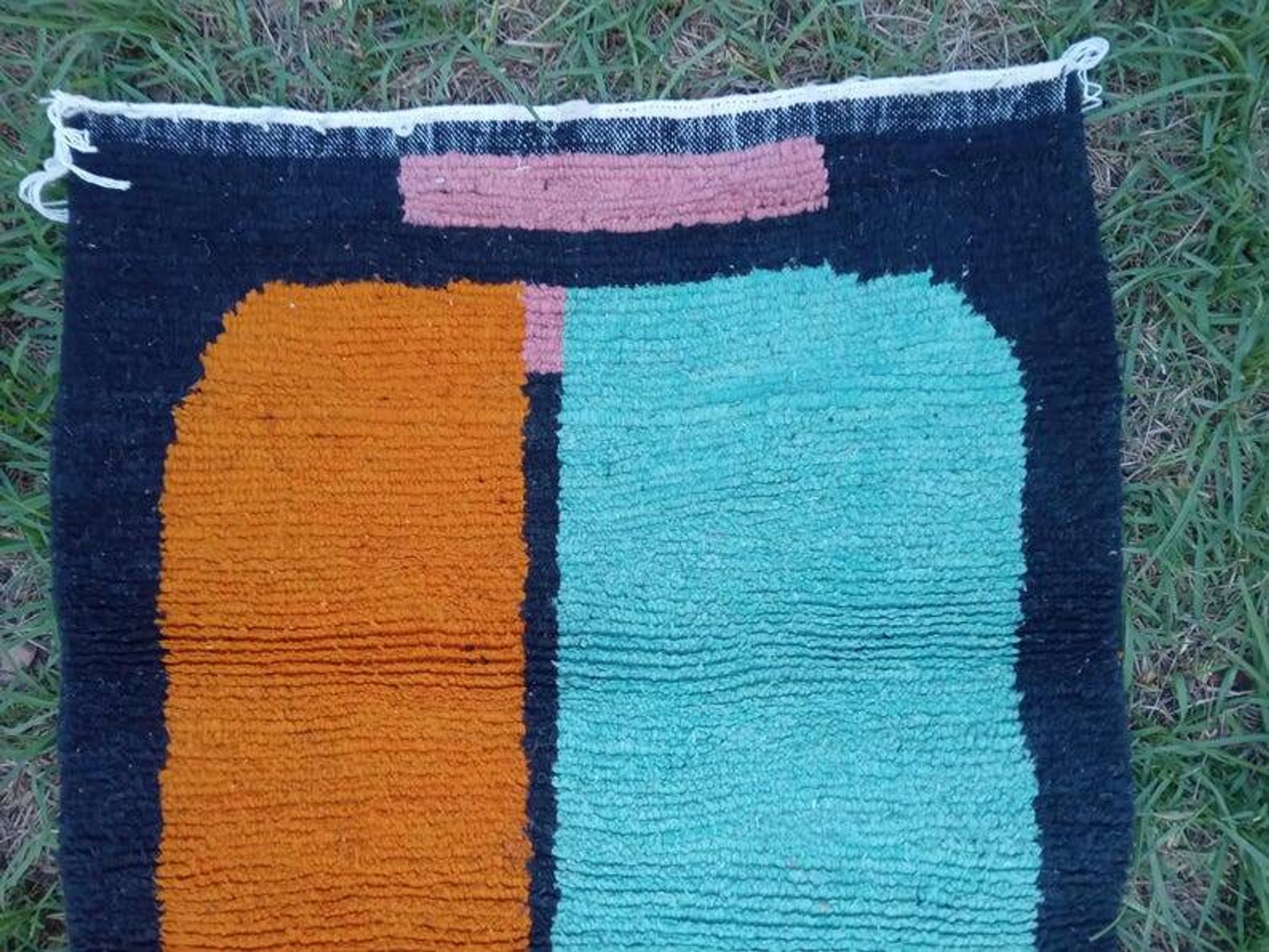 Handmade Moroccan rug 200cm x 300cm