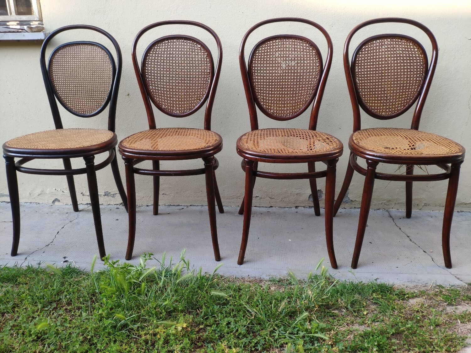 Set of 4 Thonet chairs nr 7 from 1865 ca