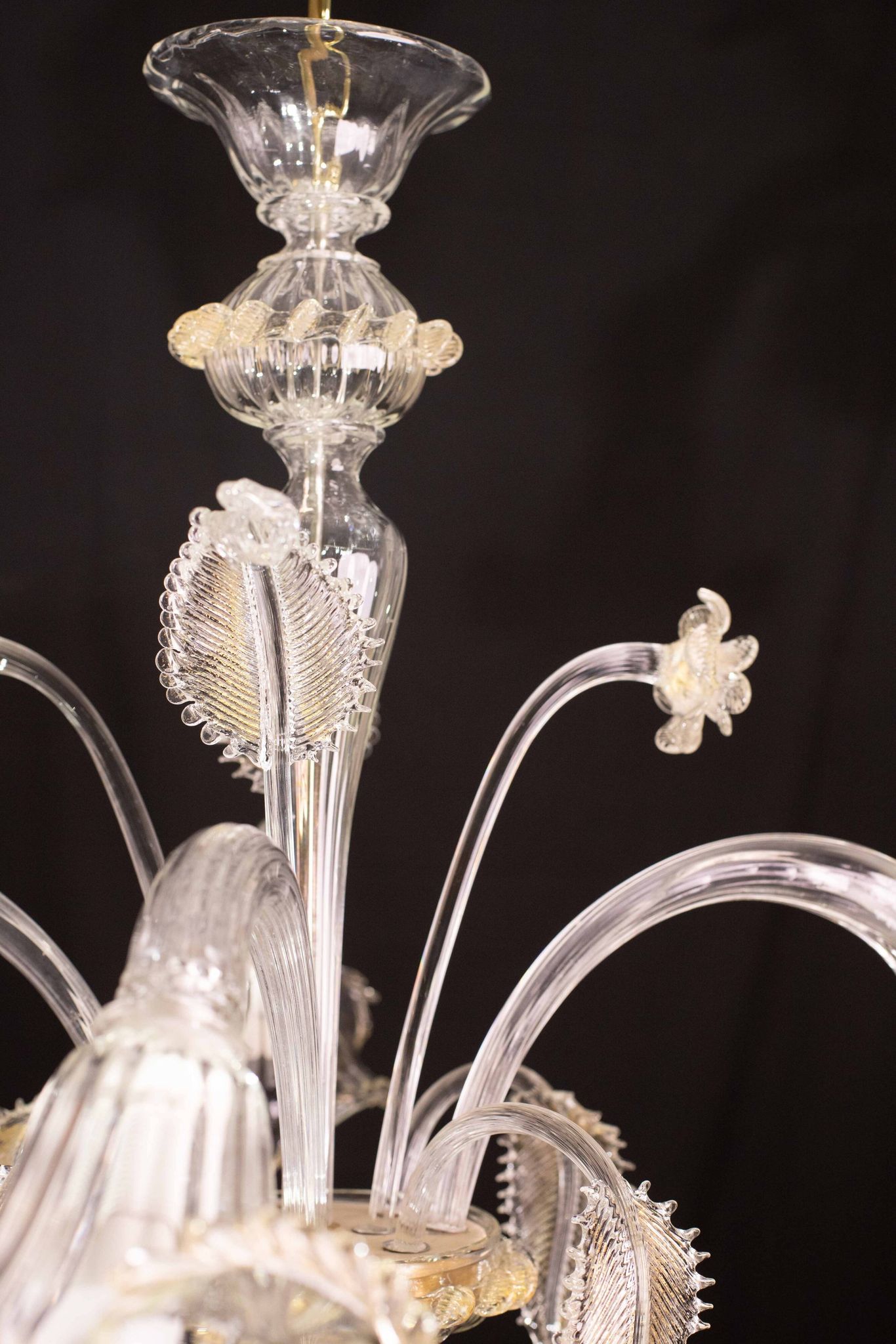 Charming vintage Venetian chandelier, transparent and gold Murano glass, 1970s