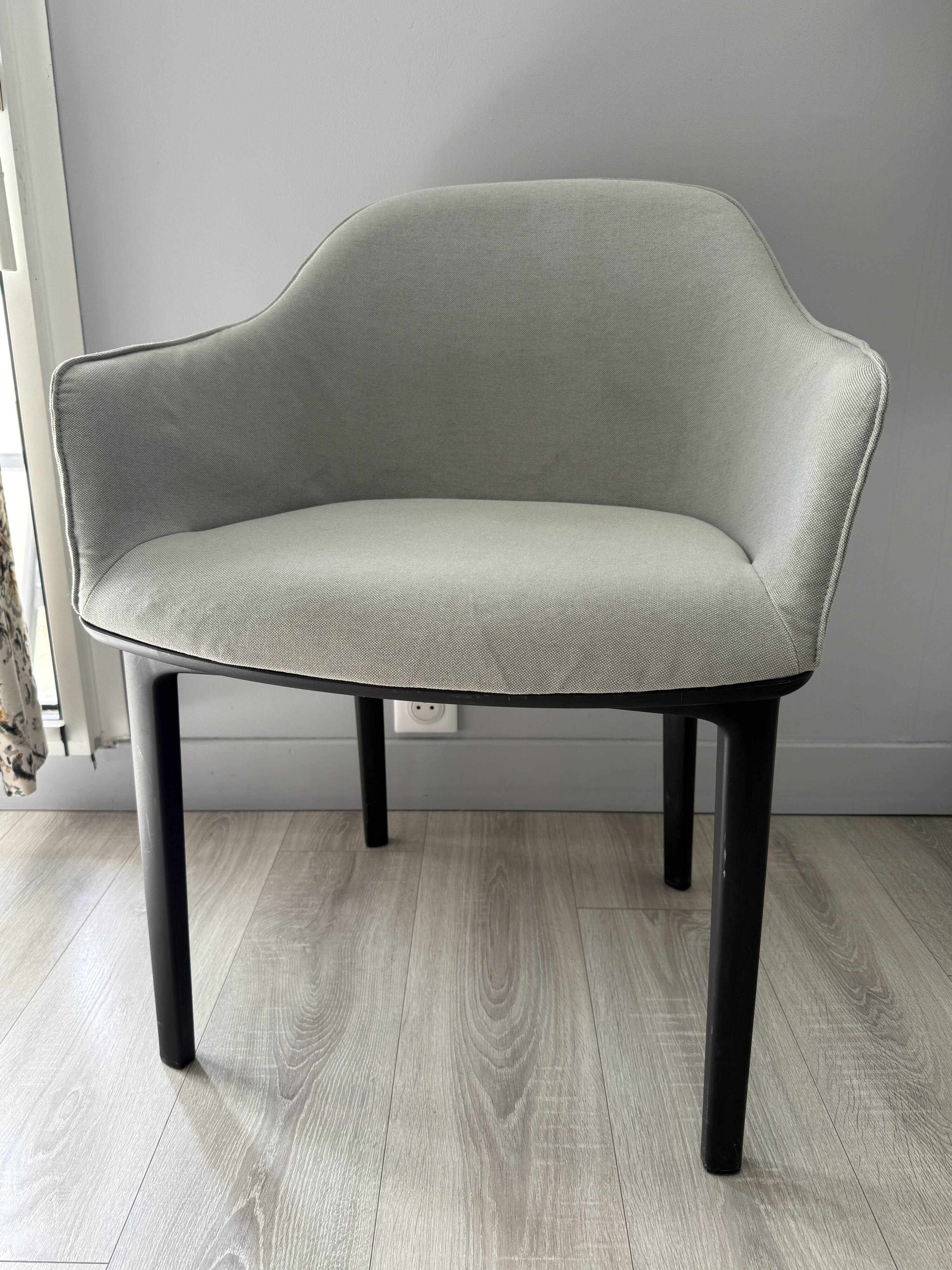 Paire de fauteuils Softshell Chair – Ronan & Erwan Bouroullec pour Vitra