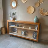 Vintage display cabinet / bookcase