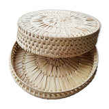 Round palm leaf basket