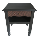 Bedside table