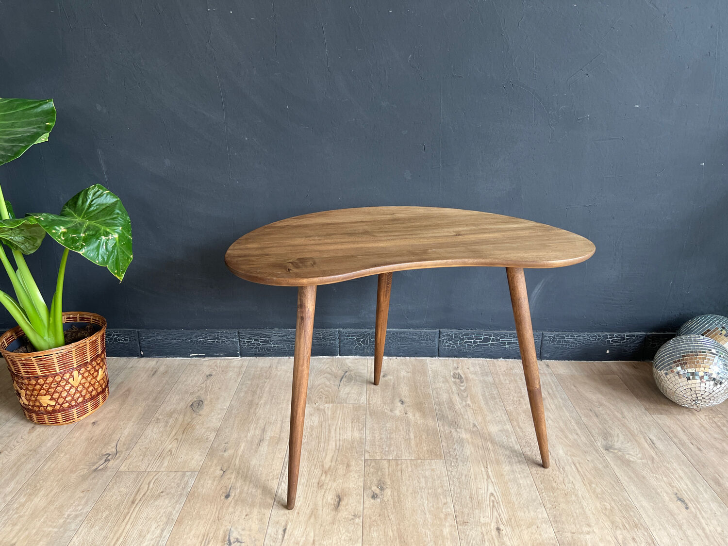 Bean coffee table