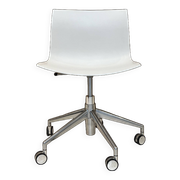 4 Cataifa 46 office chairs by Arper