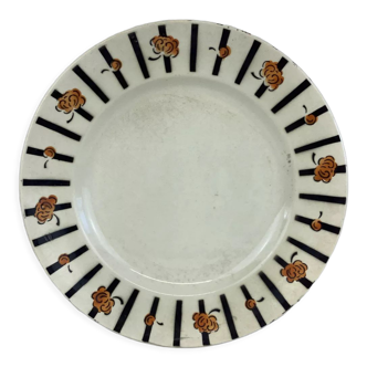 Vintage dish made in France Badonviller