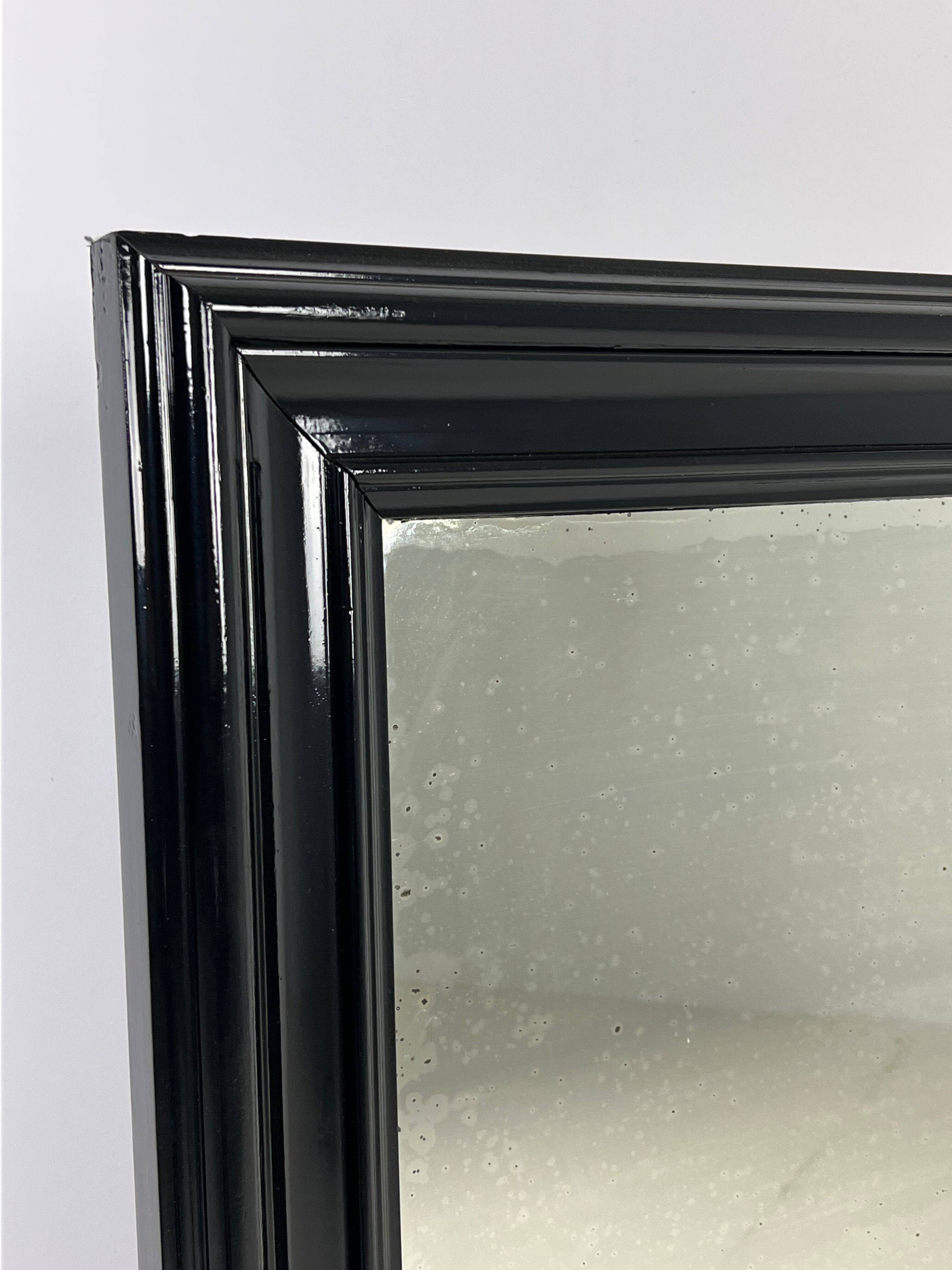 Mirror black French