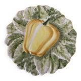 Round slip trivet with yellow pepper decoration